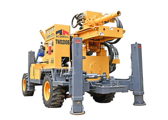 Bom preço. motor diesel montado reboque de equipamento de perfuração 55Kw de 180m on-line